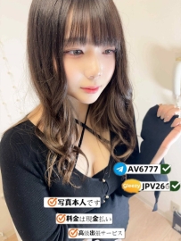 RJ-771、23歳、165cm、Fカップ 高身長にFカップのバランスが絶妙で、引き締まった体型が魅力的。落ち着いた雰囲気の中に、しっかりとした色気が感じられる女性。